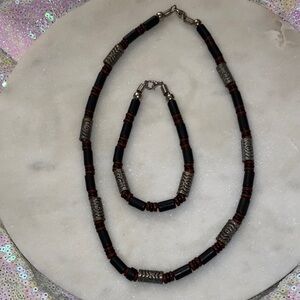 Elegant Black and Silver Necklace and Bracelet Set